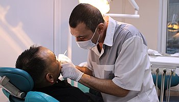 В Туве ветераны СВО могут бесплатно пройти зубопротезирование